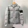 2023 Nouveau Designer Men's Down Manteau d'hiver réfléchissant coton métal nylon imperméable et chaud bouleversé mode lettre pierres veste manteau m-2xl