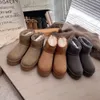 Klassiska mini-plattformsstövlar för kvinnor Ultra Chestnut Matte Päls snö Suede Wool Blend Comfort Winter Designer Ankel Booties Storlek 35-406