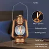 Accendini Design a lanterna da fienile Accendino a cherosene, integrazione di cherosene ed elettricità Retro senza accensione a benzina Decorazione della tavola con asta di fiammifero O06Q