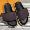 Pantofole firmate moda nuovi sandali da donna scarpe da spiaggia con fondo piatto in vera pelle scarpe antiscivolo da esterno scarpe stampate con lettere scarpe con gelatina di caramelle scarpe da interno