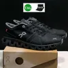 sur les chaussures Cloud Running Men Femmes Black Blanc Pon Dust Kentucky University Leather Veet Veet Suette Flat Sneakers 1S 3S 5S 6S 4SBLA