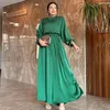 Abbigliamento etnico Banco speciale Jilbab Abito da donna musulmana Adulto Leggero raso elasticizzato Poliestere Casual Abaya Ramadan