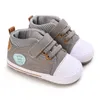 First Walkers Classic Canvas Toddler Casual Baby Shoes Boys Girls Sports Solid Color Walker 0 18Months 231007