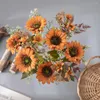 Decoratieve bloemen Uitstekende grote bloem Faux tak Tafel middelpunt Kunstmatige zonnebloem Niet-vervagende balkondecoratiebenodigdheden