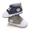 First Walkers Classic Canvas Toddler Casual Baby Shoes Boys Girls Sports Solid Color Walker 0 18Months 231007