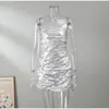 Robe décontractée de base en argent massif, mini robe sexy, épaules dénudées, dos nu, plissée, moulante, mode soirée, club, 2023, 231009