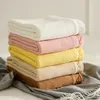 Couvertures Couverture tricotée de couleur unie, légère, confortable, respirante, lavable en machine, super douce, décorative nordique