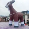 Reklam veya Hayvanat Bahçesi dekorasyonu için gerçekçi şişme olay keçi kahverengi koyun modeli