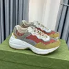 Designerskor Rhyton Sneakers Men Women Platform Sneaker Luxury Runner Trainers Chaussures Multicolor Daddy Shoes Storlek 35-46 med låda