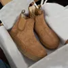 Tazz platform classici mini stivali da neve australiani caldi pantofole in pelle scamosciata uggz stivale da donna invernale con fibbia mezzo ginocchio corto da donna in pelle di pecora lana pantofola per capelli integrata