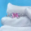 Geçti Test 925 STERLING Gümüş 1CT 2CT Yuvarlak Pembe Moissanite Elmas Küpe Çıtaları Erkekler İçin Kadınlar Kadınlar İçin Güzel Hediye Arkadaşlar İçin Güzel Hediye