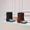 Botas de tobillo de cuero de becerro marrón Tacones de punta redonda Diseñador de lujo Mujeres casuales Zapatos de moda calzado de fábrica