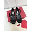 Дизайнер обуви для обуви валентинки обувь для оборудования для заклинания балетные туфли женская ботинка с бабочками.