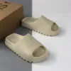 Designer Slippers Stone Men Woman slider Vermillion Mineral Blue Onyx Pure Sandals Slide Slipper Ochre RUNR Bone Resin Clog