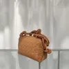 Модная мини-сумка Venetas Bvbag 2023, женская сумка-тоут, кошелек из эфирной ткани, маленькая квадратная корейская версия, ручная сумка с облачной петлей Botteega, женская сумка через плечо K02j