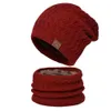 9603 Novo conjunto masculino de malha de inverno quente de pelúcia com pescoço resistente ao frio pulôver chapéu