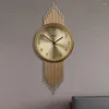 Wandklokken Hand Woonkamer Klok Stukken Kwarts Kunst Elegante Woondecoratie Cadeau Goud Ronde Ontwerper Duvar Saati Decor