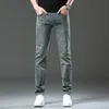 سروال جينز جديد بانت بنطلون الرجال تمتد الخريف شتاء برداايكون مطرزة بنطلون جينز من القطن غسلت أعمال مستقيمة عرضية FK939-1