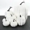 Figurine di oggetti decorativi 7 pezzi Simulazione di Halloween Modello di zucca Artigianato artificiale Decorazione del raccolto autunnale 231009