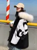 Piumino da donna invernale 2023 spesso caldo cotone corto Parka cappotto pendolare moda nero cuciture bianche grande collo di pelliccia cappuccio