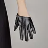 Pięć palców rękawiczki Harajuku ciemna lolita fajna dziewczyna pół palm punkowa got akcesoria żeńskie taniec nocny spektakl pu skórzane rękawiczki H73 231010