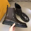 Women Boots Designers Booties Buty skórzane Buty mężczyźni Mężczyźni Martin Monolith But Inspirowana wojskowa platforma bojowa Domowe buty Ultra Mini But Desigte