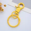 Schlüsselanhänger 10 stücke Farbe Farbe Hund Schnalle Schlüsselanhänger Candy Spray Offenen Ring Hummer DIY Schmuck Zubehör