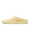 Pantofole da uomo e da donna FOG The California Slip on Slipper Almond Cement Concrete Cream Avena Sandali da spiaggia di lusso da uomo Trainer Tinta unita