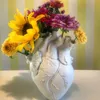 Vazen Hartvormige bloemenvaas Harsvaas Gedroogde bloemencontainer Vazen Potten Lichaamssculptuur Desktop Bloempot Woondecoratie Ornamenten 231009