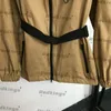 Herfst winddichte windbrekers Bovenkleding Luxe damesjassen Klassieke designer zeeltjas met capuchon 2 kleuren elastische taille jas