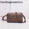 Bottegassvenetas väskor slinga Kllwfmmi Mini Loop Camera Bag vävd läder Kvinnor Small Square One Shoulder Crossbody Box FJJ