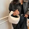 Totes Bottegaaveneta Bolso Cuerno de vaca tejido a mano de moda con sentido avanzado Nueva edición coreana Color sólido Bolso de bola de masa con nudo popular L