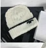 Chanells Beanie Women Woll Channel Designer Fashion Strickhut für schöne Mütze Casual Sattel Street Hats Winter Channel Hut 2529