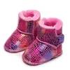 Bottes de marche pour bébés en bas âge, chaussures d'hiver pour nouveau-nés, classiques de styliste pour enfants, garçons et filles, bottes de neige chaudes, chaussures de pré-marche pour nourrissons