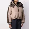 2023 Ny Fashion Parker Coat Coat Designer Parker Winter Warm Jacket för män och kvinnor samma kappa