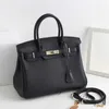 حقيبة بوجين الفاخرة Baotou Layer Leather Leather Women’s Bag 2023 Tote Contraving Handbag Crossbody GZV5