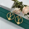 Cirkel V Oorbellen Dames Designer Oorstekers Mode Luxe Hoops Bronzen Vrouw Sieraden Feest Oorbel Orecchini Lusso Hangers Met 244K