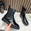 Jesienne zima nowe buty luksusowe kobiety marka marka Diamond Lattice Martin Boots oryginalna skórzana metalowa litera okrągła głowa grube podeszwa podwyższone but przeciw wsuwki damski