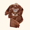 Kledingsets Herfst Winter Babykleding Set Flanel Dikke Warme Kinderpyjama Sets Schattige Beer Tweedelige Kinderoutfits Pak Babykleding 231010