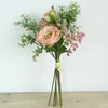 Dekorativa blommor Bröllop Blomma Bouquet Artificial Silk Rose Lucky Ball Home Decor Bride Forest Style Eucalyptus