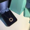 Tiff halsbandsdesigner Luxury Fashion Jewelry 18K Rose Gold X-formad diamantcirkelhalsband S925 Silver Roman Number Circle Collar Chain Valentine's Day Gift