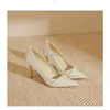 Robe chaussures femmes cuir talons hauts pompes 2023 sexy printemps fête de mariage perle bout pointu talon sangle Zapatilla Mujer 34-39