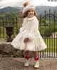 コート112歳の女の赤ちゃん秋の冬のピンクホワイトファーイングランドスペインの赤いベルベットプリンセスウールクリスマスカジュアルエイード231009