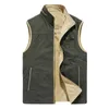 Gilets pour hommes Spring Outdoor Vest Vestes de luxe personnalisées Mens Bomber Camping à la mode Bigsize sans manches manteaux militaires 231010