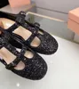 Sapatos de vestido Brilhante Glitter Meninas Bonito Mary Janes Buckle Strap Redondo Toe Ouro Prata Preto Top Moda Outono Baixo Salto Confortável Sapato