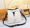 Moda duża pojemność Kobieta luksusowa torebka sprzęgło Center Designer Cross Body Wash Bage Bag69535