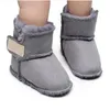 Bottes de marche pour bébés en bas âge, chaussures d'hiver pour nouveau-nés, classiques de styliste pour enfants, garçons et filles, bottes de neige chaudes, chaussures de pré-marche pour nourrissons