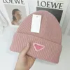 Cappello lavorato a maglia PR di design di lusso 2023 autunno e inverno Berretto in lana e cashmere versione sito ufficiale 1: 1 versione artigianale di alta qualità