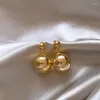 Brincos de luxo retro ouro cor bola pingente 2023 design de moda jóias para o natal feminino minimalista eardrop acessórios