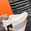 Streetstyle Plain Logo Plattform Sneakers Designer Männer hüpfen Sneaker Luxusschuhe Leichte Sohle Wildleder Ziegenleder atmungsaktueller Trainer Farbe grau weiß schwarz